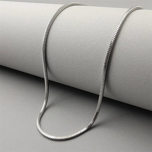 Snake Chain Necklace – Timeless Style for Every Occasion