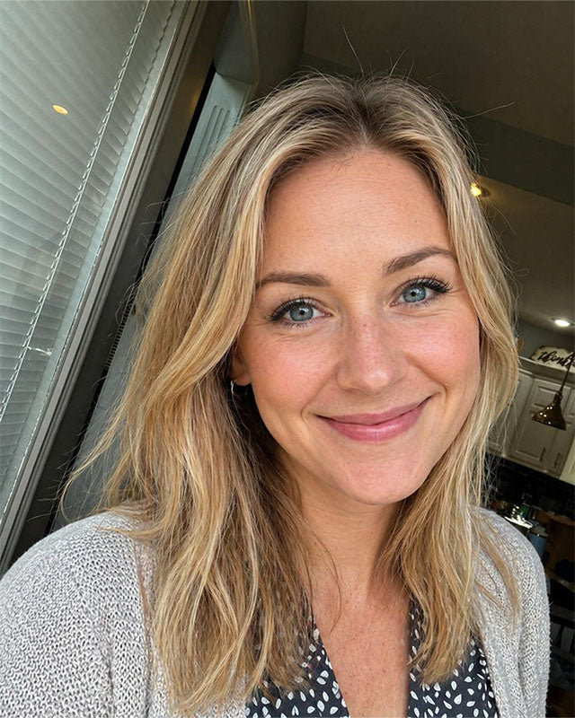 Victoria S.
